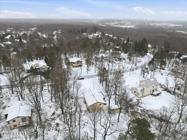 $339,900 | 401 Clearview Drive, Long Pond, PA 18334