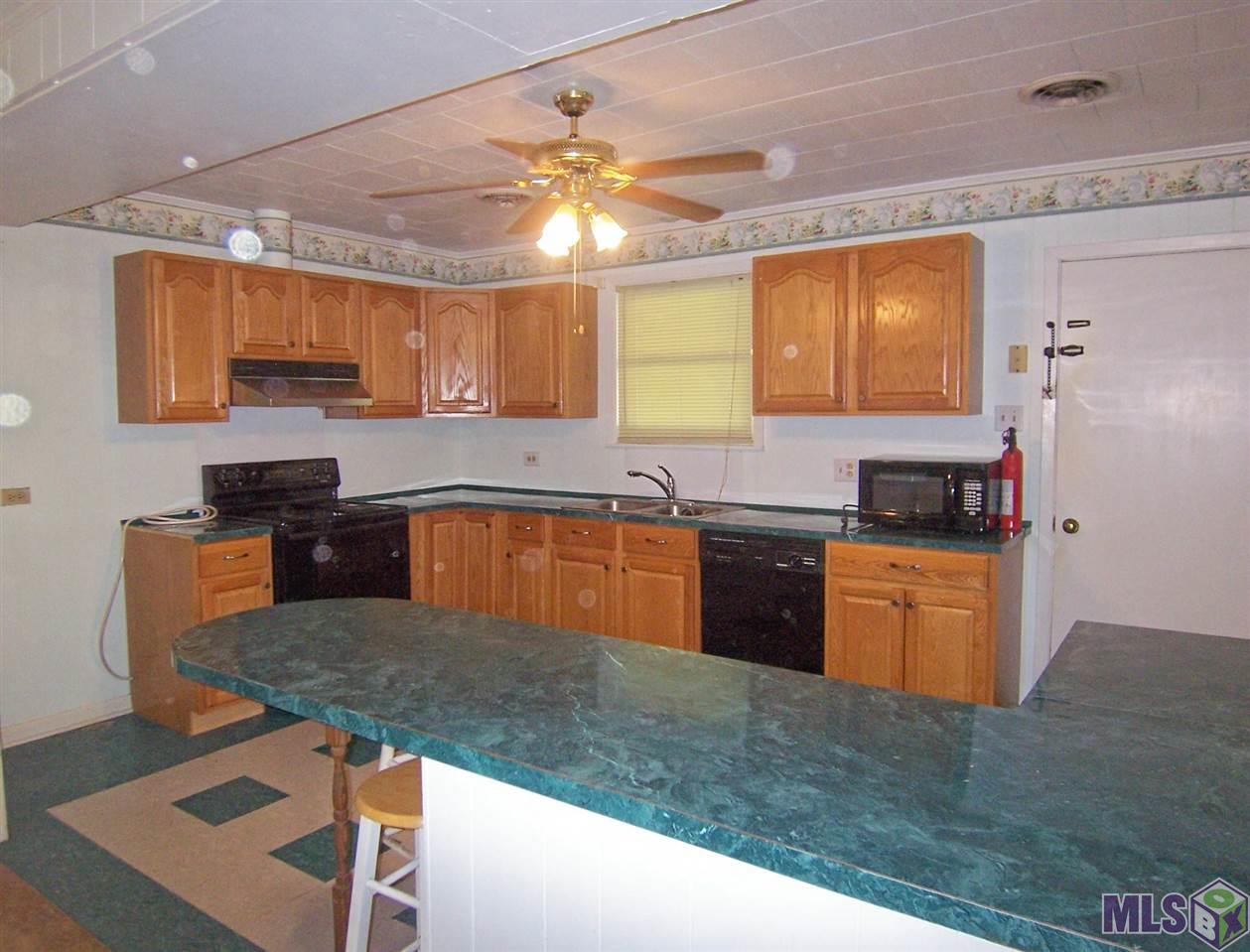 443 Church Street Raceland, LA 70394 - Photo 4 of 12 Kitchen Additional View