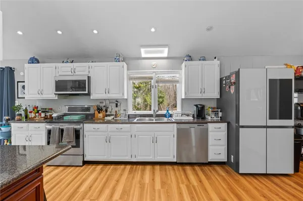 $519,900 | 77 Woodlawn Avenue, North Providence, RI 02904