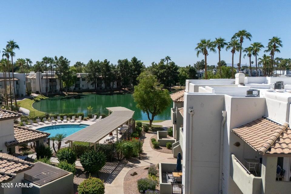 1825 West Ray Road, Unit 2082 Chandler, AZ 85224 - Photo 36 of 37 Anderson Springs 2 Pool