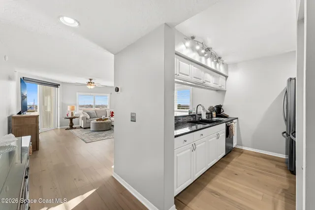 $560,000 | 925 North Hwy A1A, Unit 506, Indialantic, FL 32903