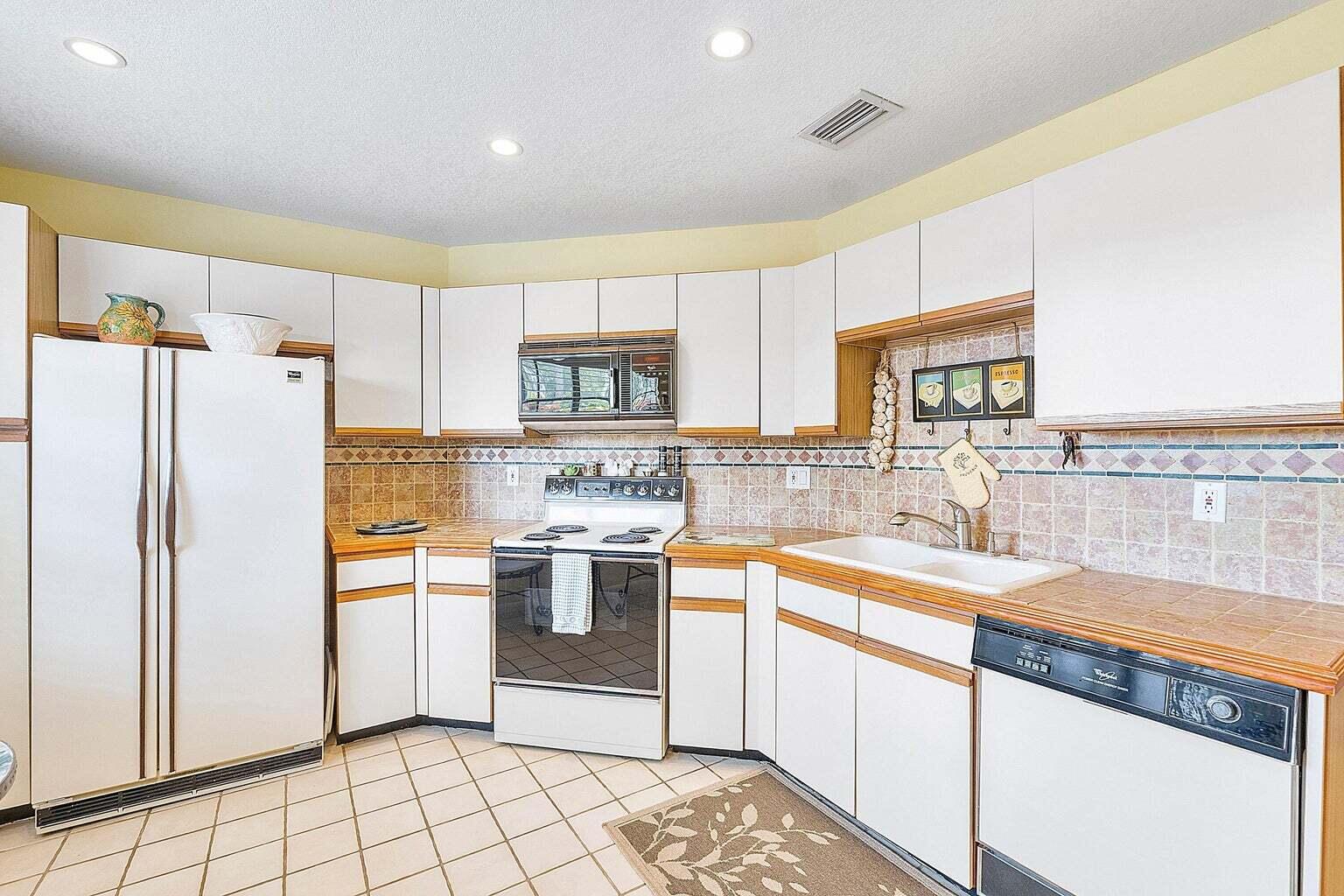 6020 Verde Trail South, Unit 1060 Boca Raton, FL 33433 - Photo 11 of 32 provence 11