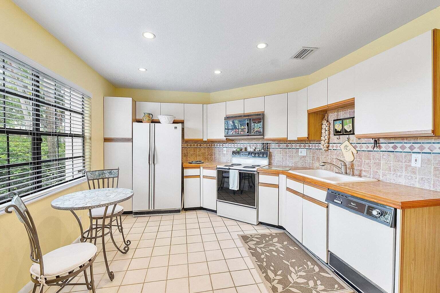 6020 Verde Trail South, Unit 1060 Boca Raton, FL 33433 - Photo 12 of 32 provence 12