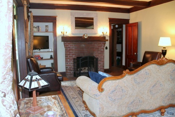 22 Weaver Road Springfield, MA 01107 - Photo 6 of 30 Gallery Image 6