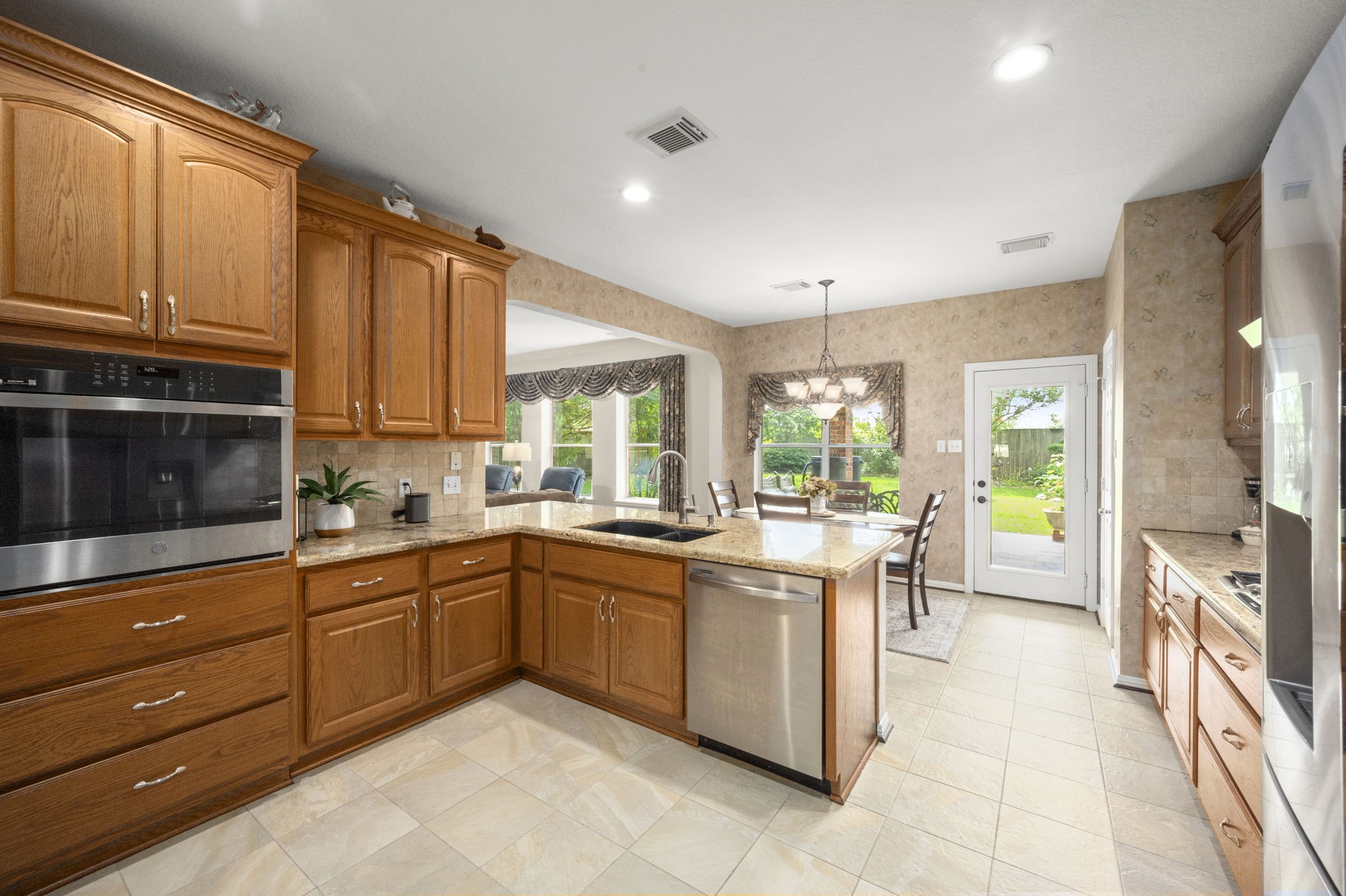 1303 Belham Ridge Court Spring, TX 77379 - Photo 19 of 50