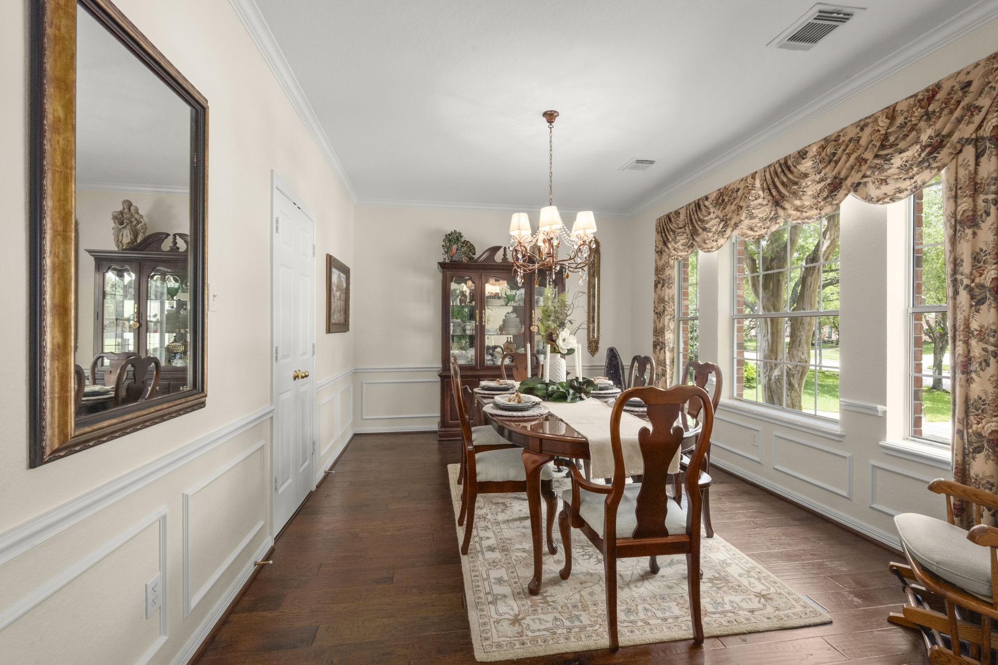 1303 Belham Ridge Court Spring, TX 77379 - Photo 10 of 50