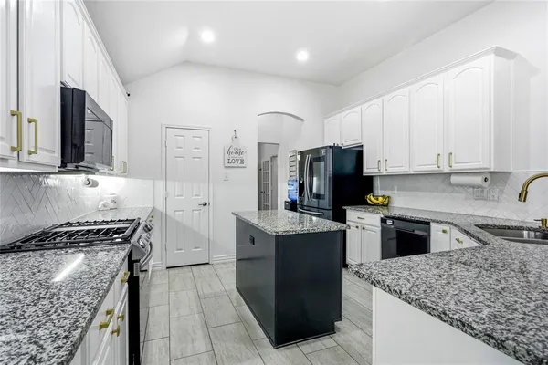 $3,500 | 1629 Lake Tawakoni Drive, Allen, TX 75002