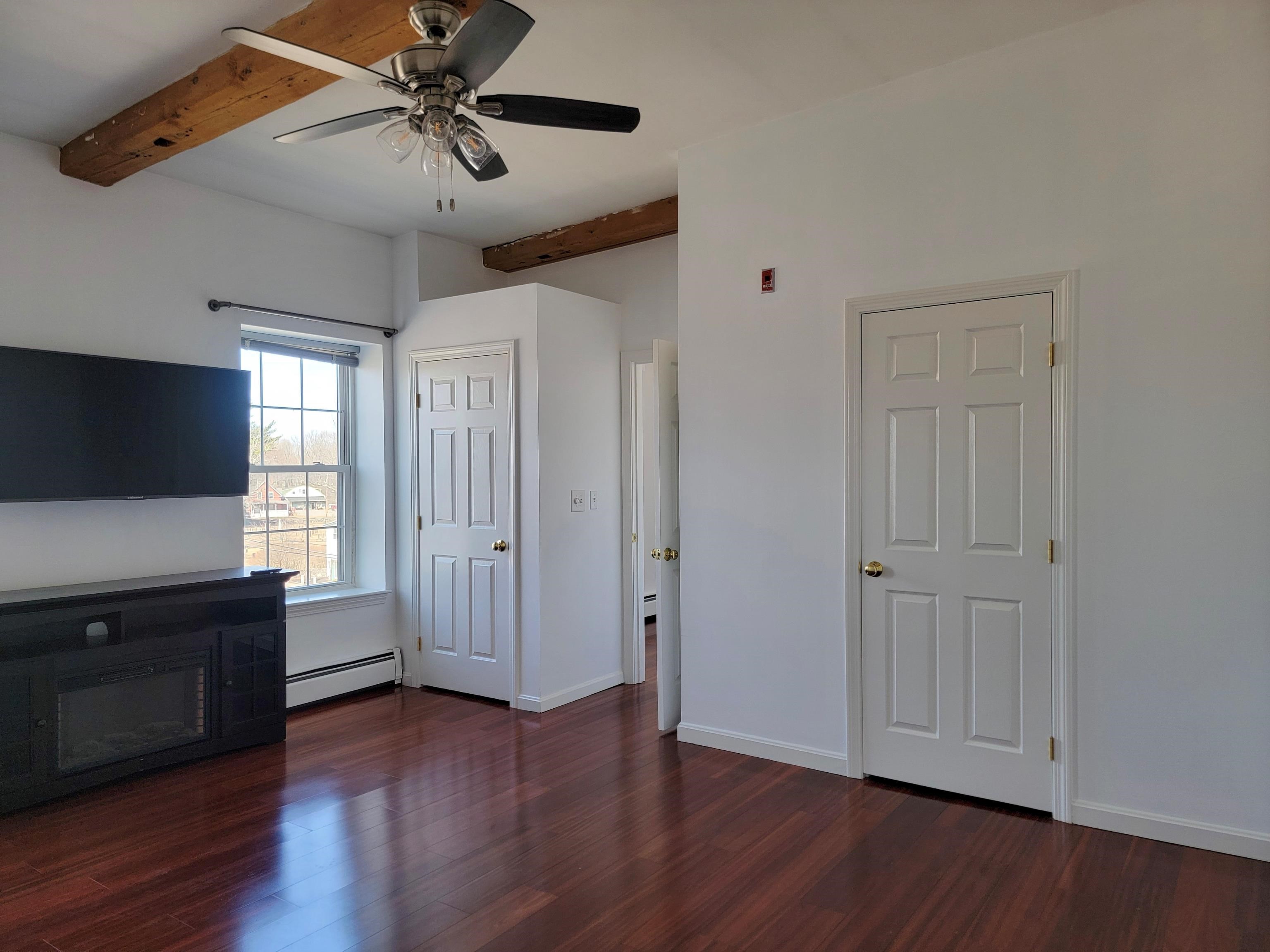 156 Front Street, Unit 403 Exeter, NH 03833 - Photo 12 of 29