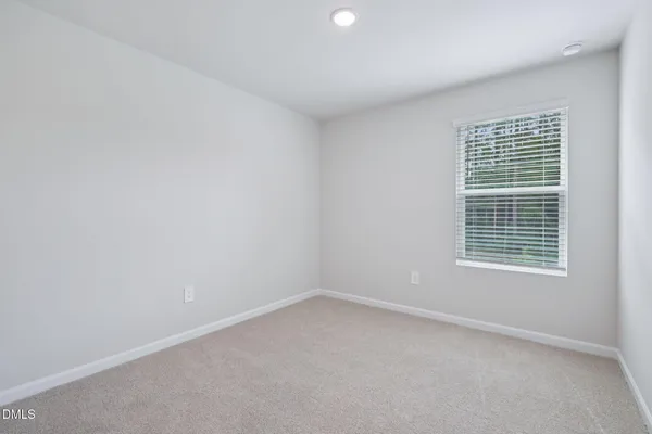 $255,000 | 722 Southland Drive, Zebulon, NC 27597