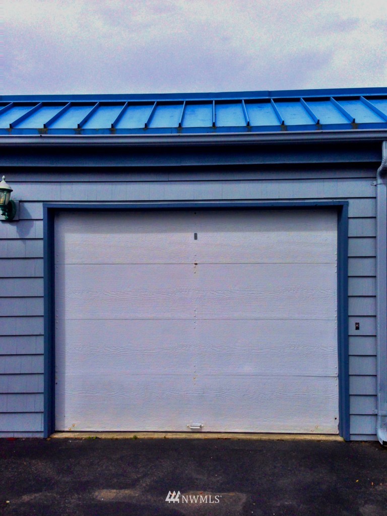 1135 Wheaton Way, Unit B2 Bremerton, WA 98310 - Photo 14 of 17 Gallery Image 14