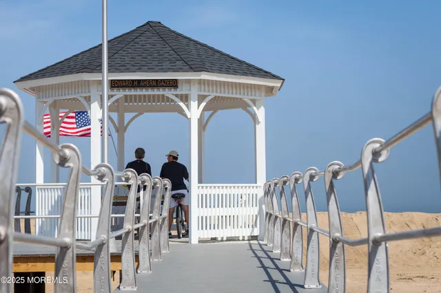 $6,000 | 124 Neptune Place, Sea Girt, NJ 08750