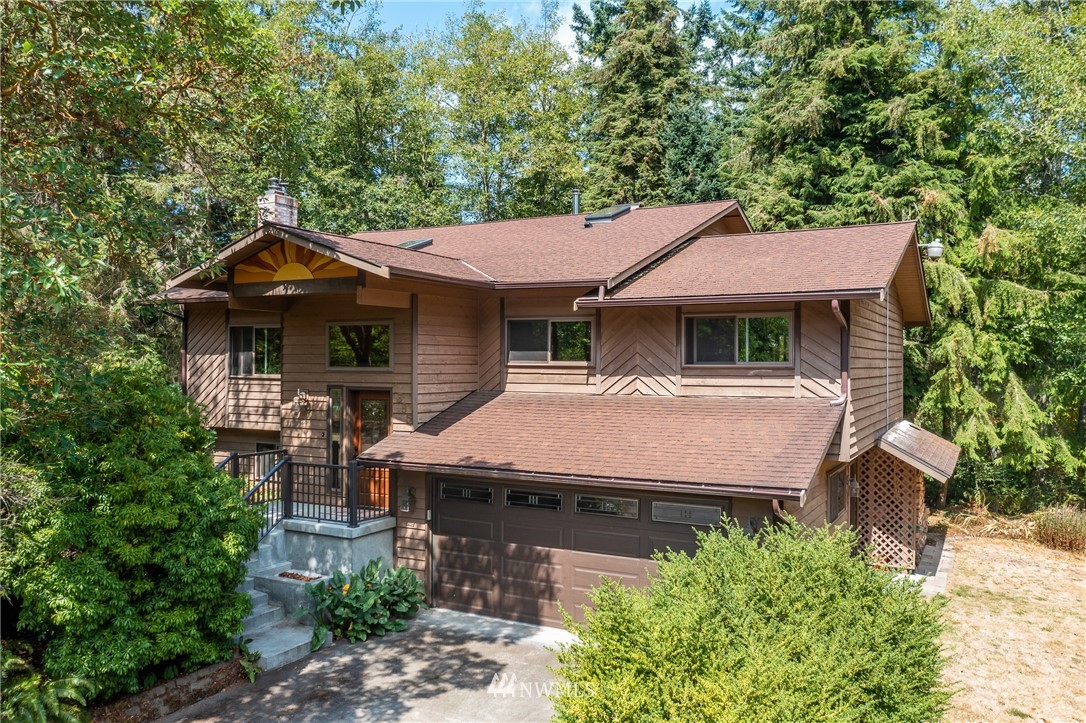 1385 Eagle Ridge Road Oak Harbor, WA 98277 - Photo 1 of 40 Gallery Image 1