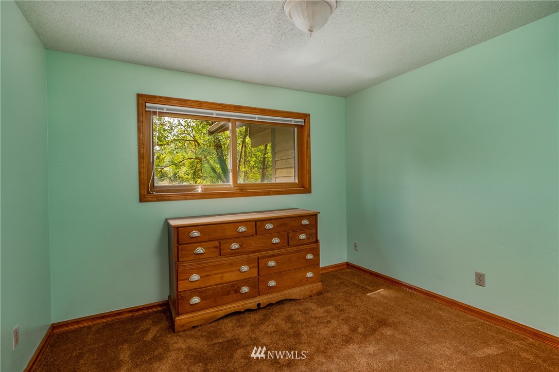 1385 Eagle Ridge Road Oak Harbor, WA 98277 - Photo 19 of 40 Gallery Image 19