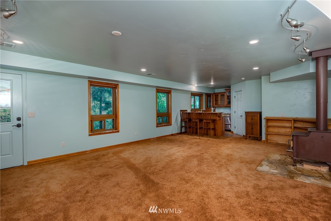 1385 Eagle Ridge Road Oak Harbor, WA 98277 - Photo 33 of 40 Gallery Image 33