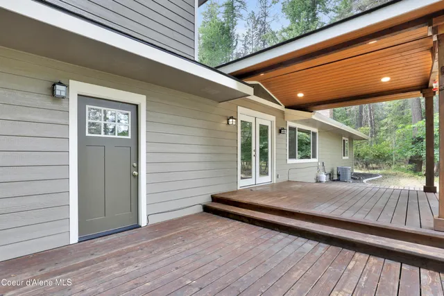 $1,067,000 | 30492 North Stampede Road, Athol, ID 83801