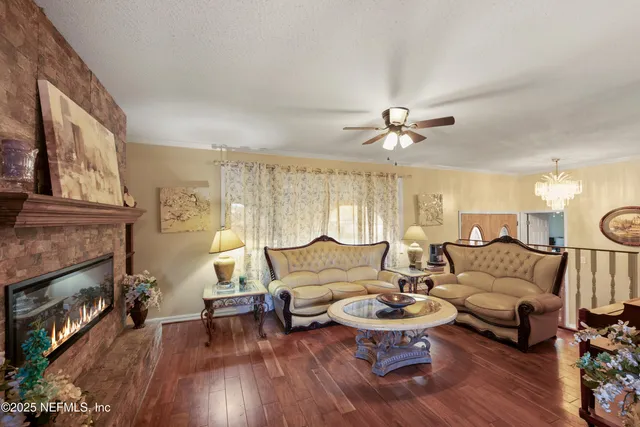 $449,500 | 3511 Hermitage Road East, Jacksonville, FL 32277