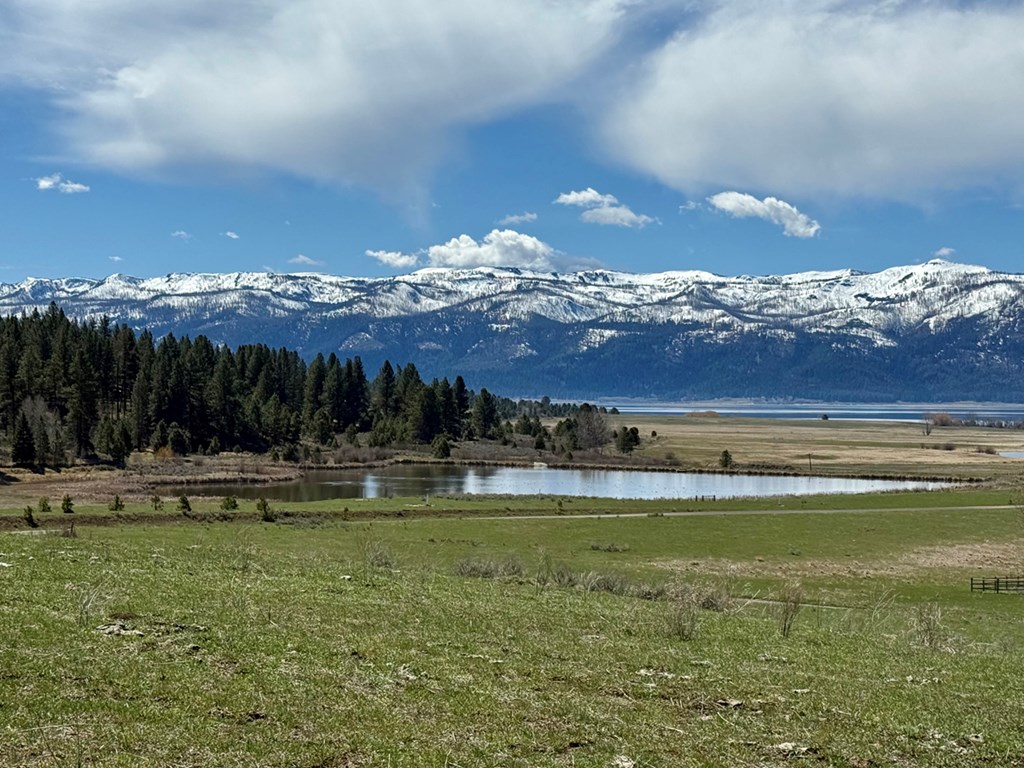 49 Pine Lakes Ranch Drive Cascade, ID 83611 - Photo 2 of 14 Western Ranch Mountain All in One