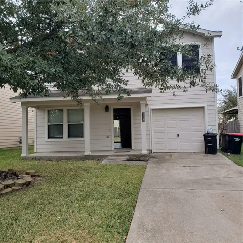 front view of house with a yard