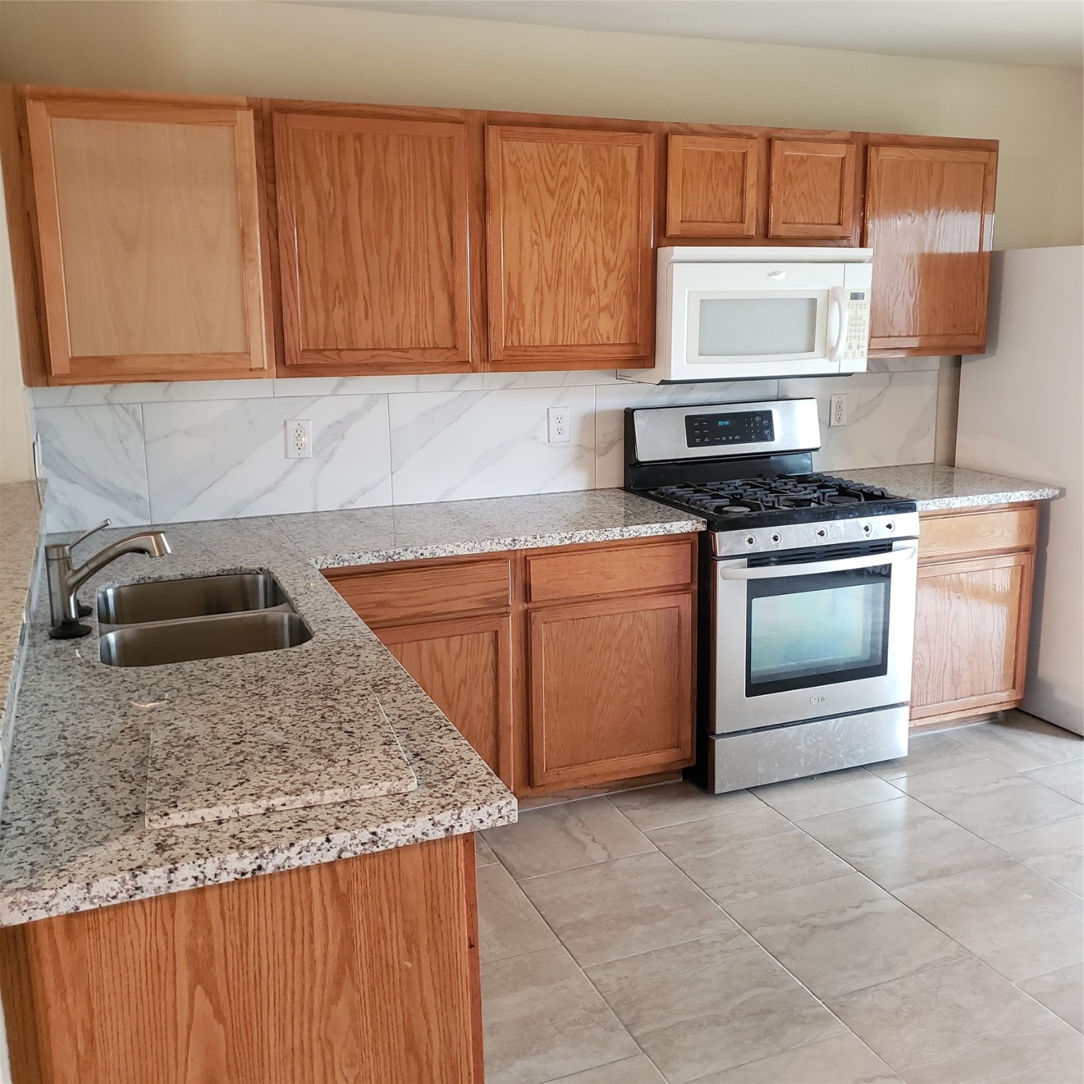 7863 Maverick Trace Lane Cypress, TX 77433 - Photo 8 of 38