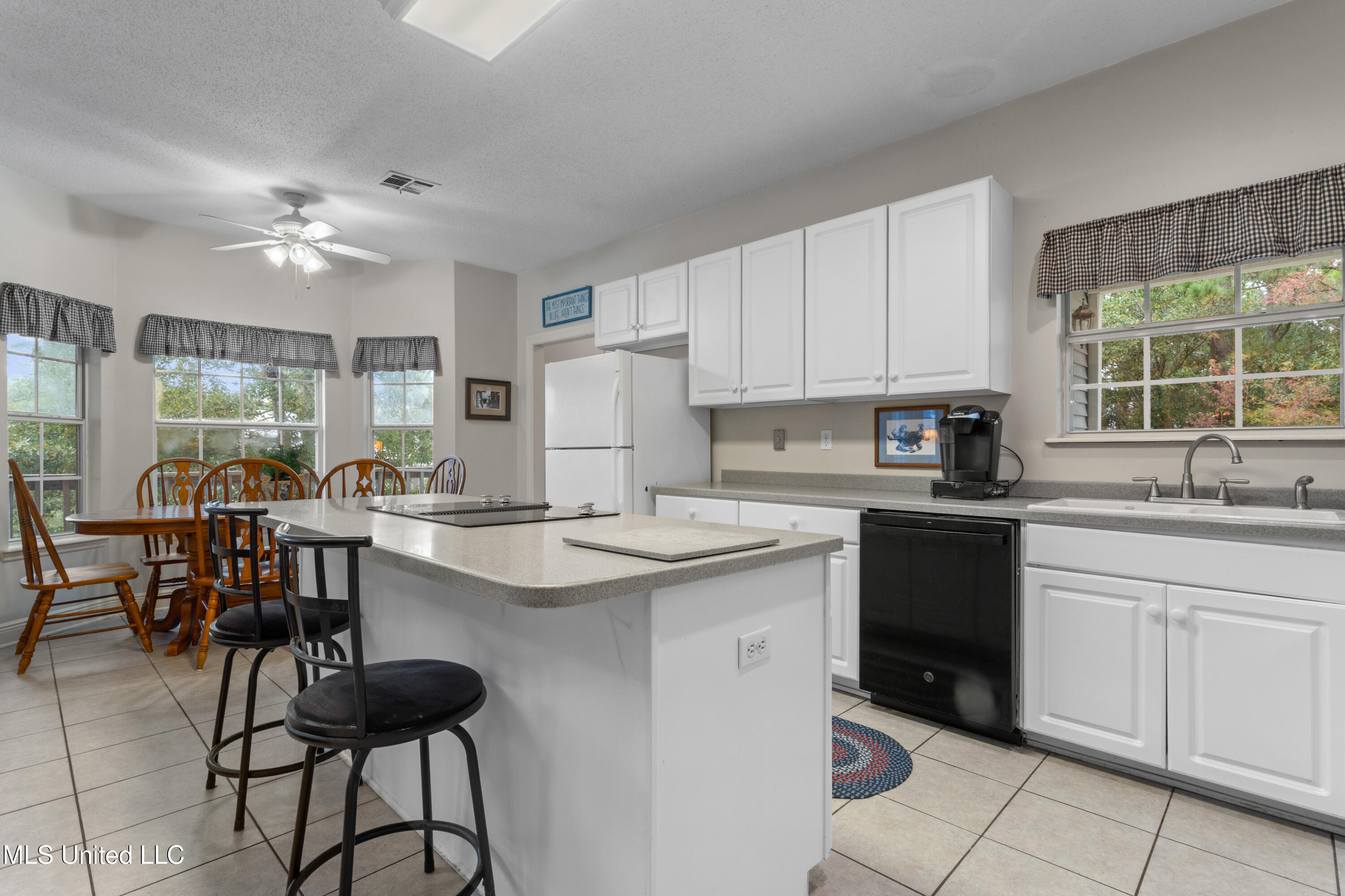 143 Ridgewood Drive Pass Christian, MS 39571 - Photo 21 of 71 0022