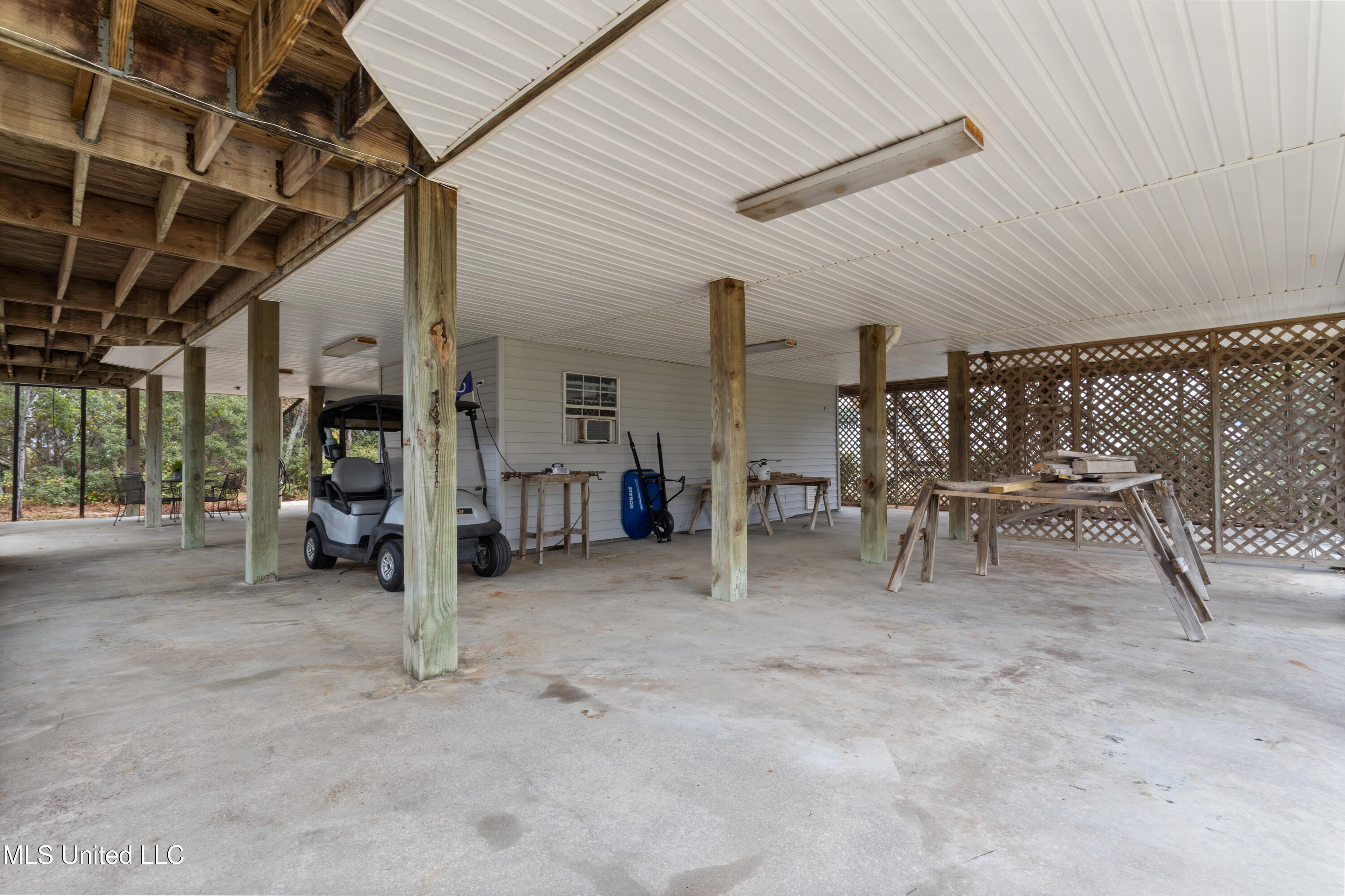 143 Ridgewood Drive Pass Christian, MS 39571 - Photo 53 of 71 0053