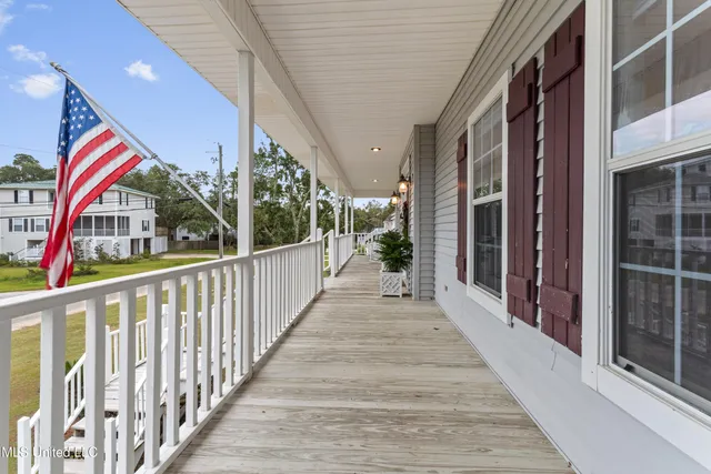 $550,000 | 143 Ridgewood Drive, Pass Christian, MS 39571