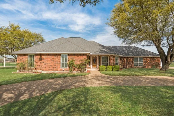 $440,000 | 11374 Jennifer Circle, Forney, TX 75126