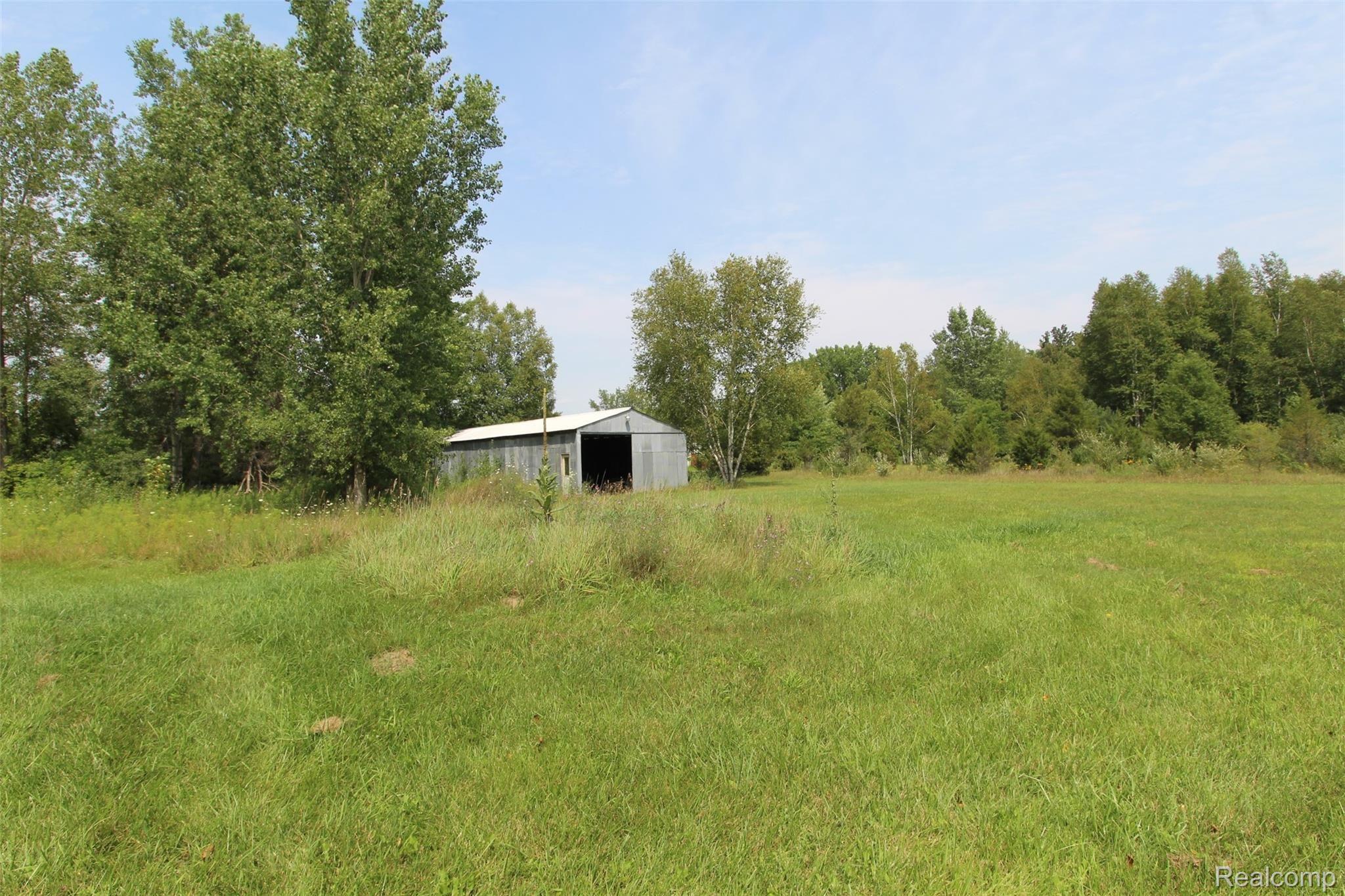 3590 James Road Caro, MI 48723 - Photo 33 of 65 IMG_9014.JPG