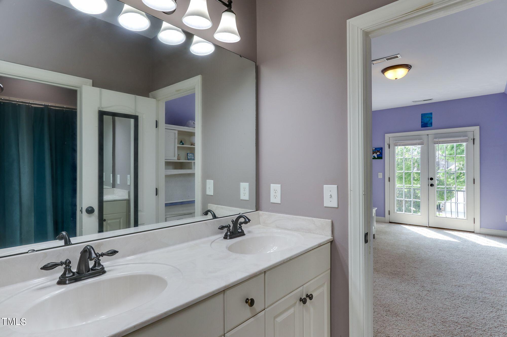 3209 Canes Way Raleigh, NC 27614 - Photo 18 of 30 Double Vanity