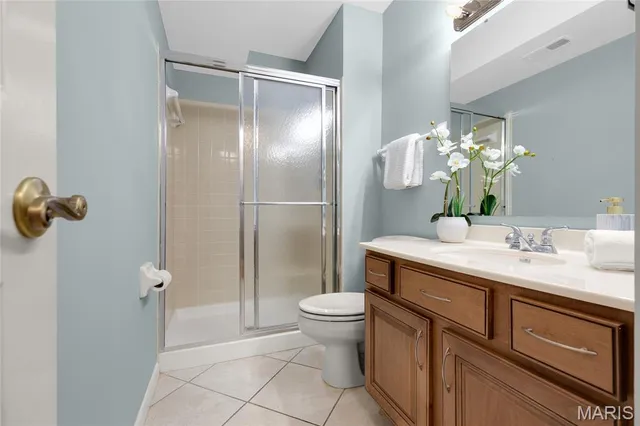 $249,900 | 526 Sarah Lane, Unit 22, Creve Coeur, MO 63141