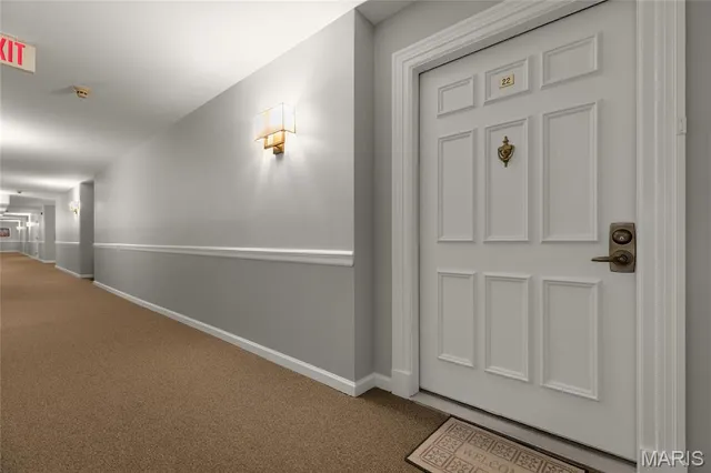 $249,900 | 526 Sarah Lane, Unit 22, Creve Coeur, MO 63141