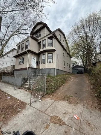 $679,000 | 672 Irvine Turner Boulevard, Newark, NJ 07112