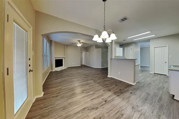$2,400 | 2900 Hudson Crossing, McKinney, TX 75072