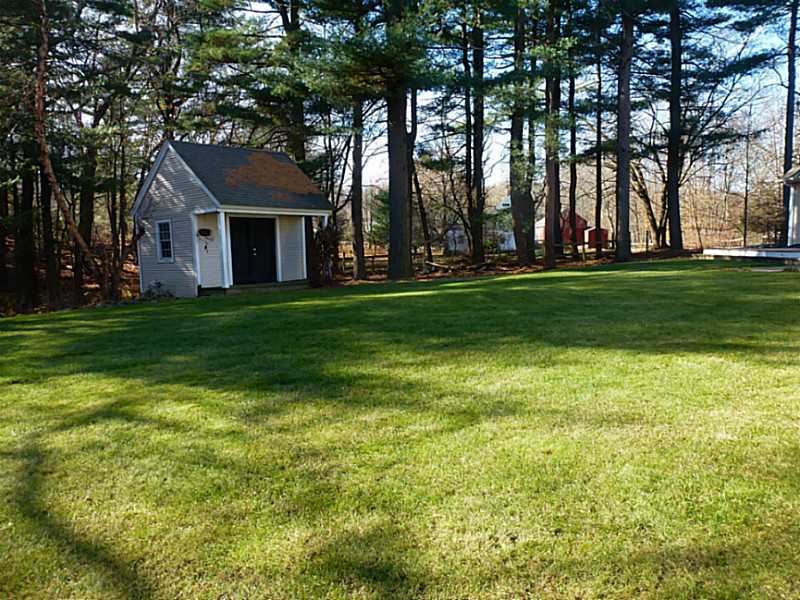 15 Rawson Road Cumberland, RI 02864 - Photo 6 of 24 Yard/Garden.