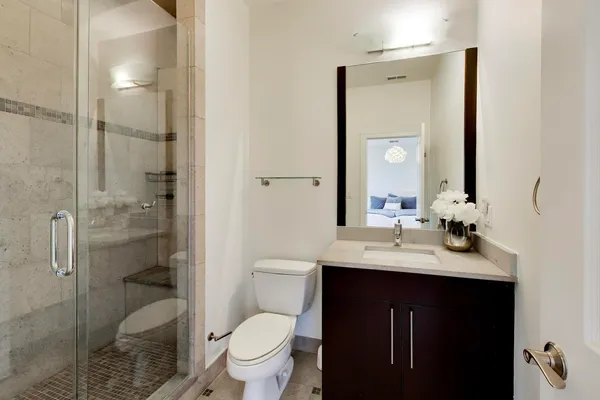 $1,350,000 | 3407 North Bell Avenue, Unit B, Chicago, IL 60618