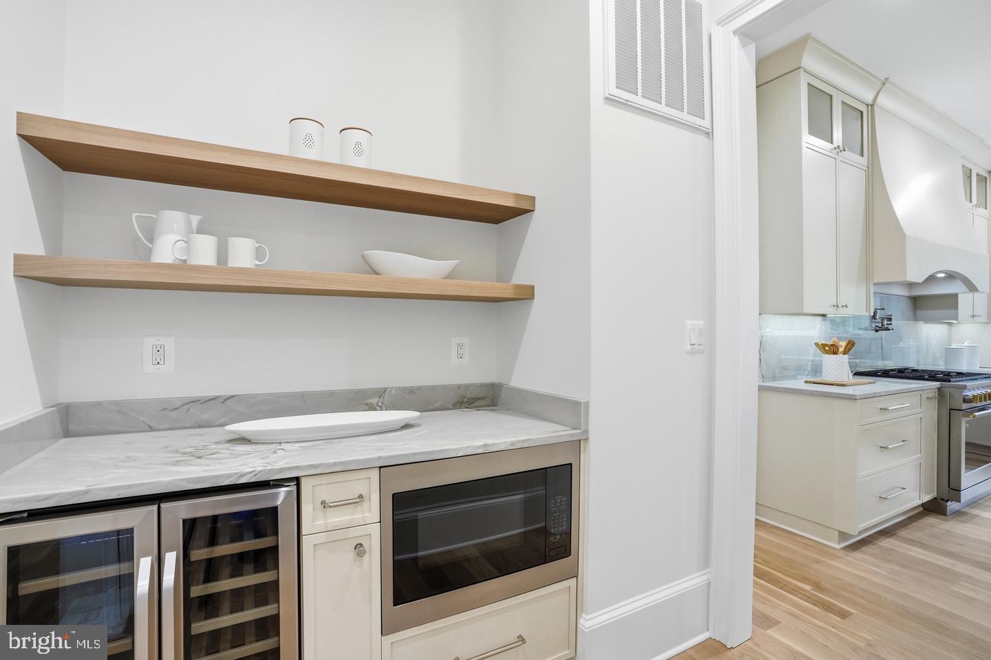 1142 Cameron Road Alexandria, VA 22308 - Photo 36 of 139 Gallery Image 36