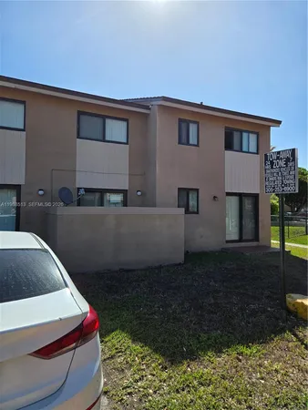 $2,100 | 15433 Southwest 80th Street, Unit 20611, Miami, FL 33193