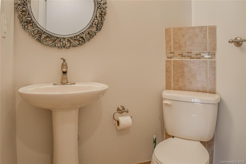15 Bowman Ridge Road Hendersonville, NC 28739 - Photo 14 of 32