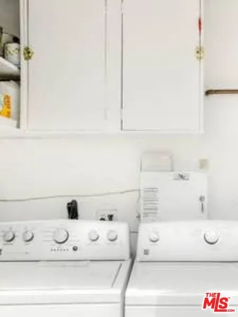 a close view of washer and dryer