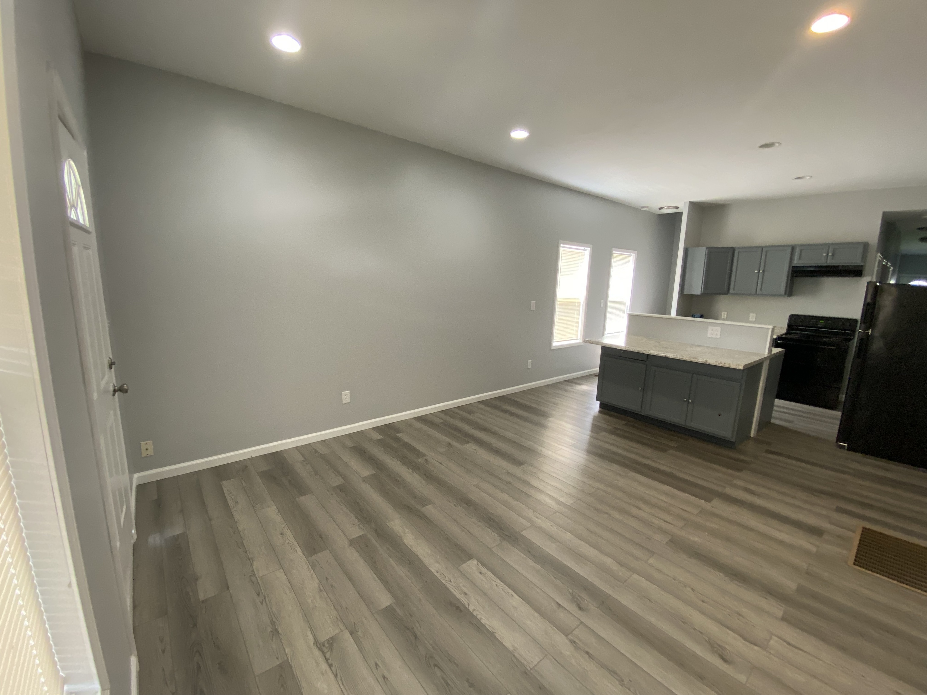 1756 South Delaware Street Indianapolis, IN 46225 - Photo 3 of 12