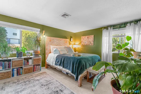 $299,500 | 71 Clubhouse Drive, Unit 71, Cromwell, CT 06416