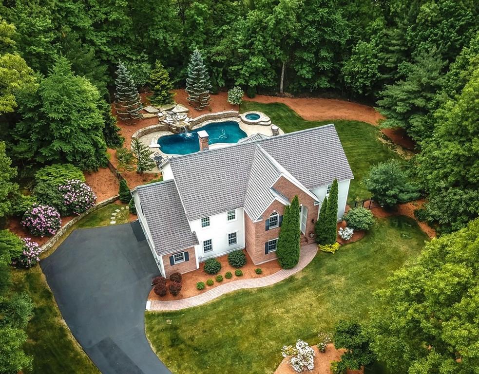 12 Gable Ridge Road Westborough, MA 01581 - Photo 1 of 42 Gallery Image 1