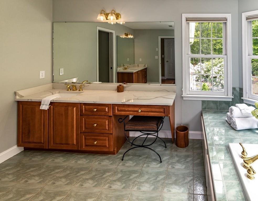 12 Gable Ridge Road Westborough, MA 01581 - Photo 26 of 42 Gallery Image 26