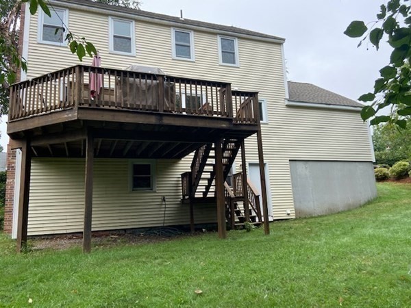 22 Cheyenne Road Worcester, MA 01606 - Photo 23 of 24 a view of a house with a deck