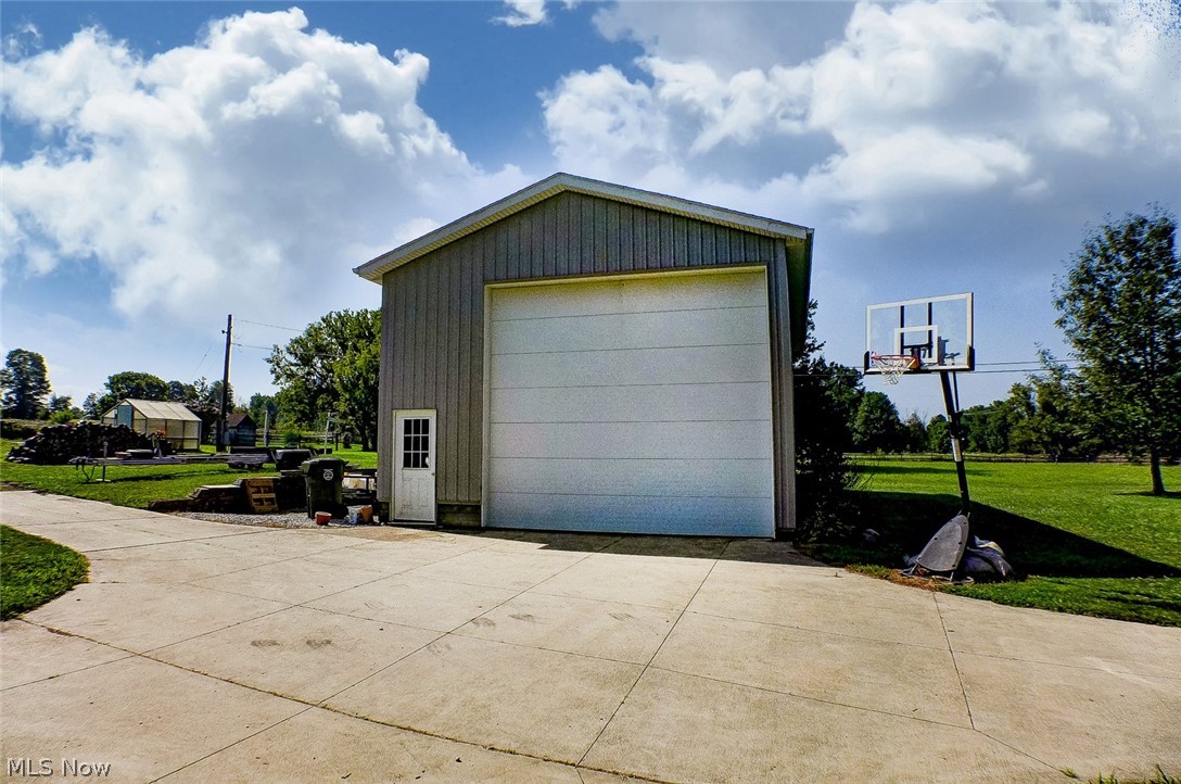 8925 Guilford Road Seville, OH 44273 - Photo 5 of 34 Gallery Image 5