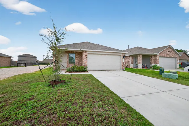 $1,700 | 16600 Lonely Pines Drive, Conroe, TX 77302