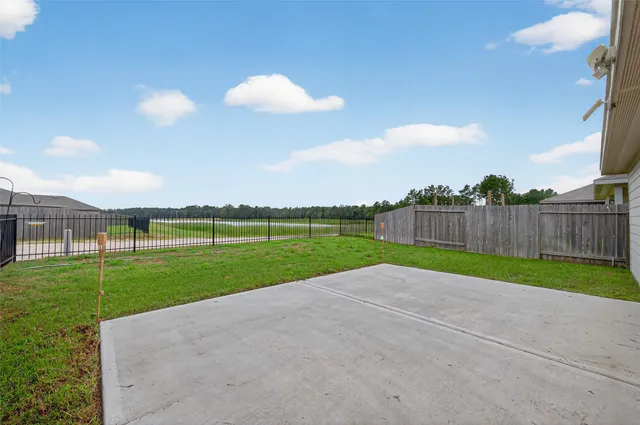 $1,700 | 16600 Lonely Pines Drive, Conroe, TX 77302