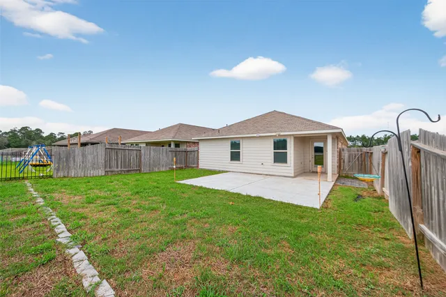 $1,700 | 16600 Lonely Pines Drive, Conroe, TX 77302