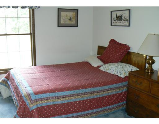 18550 Cavanaugh Lake Road Chelsea, MI 48118 - Photo 8 of 11 Photo 8