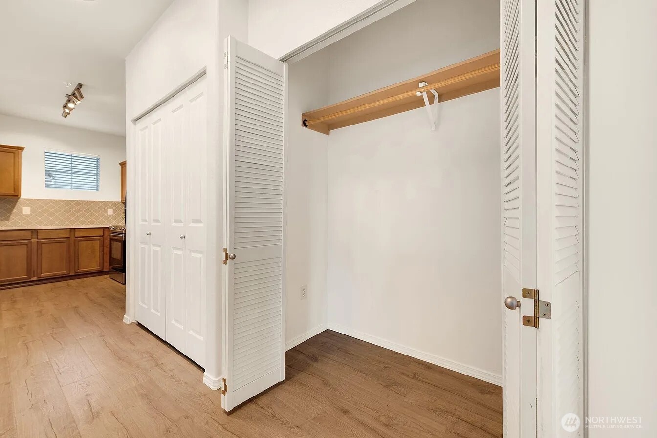 14915 38th Drive Southeast, Unit EE2029 Bothell, WA 98012 - Photo 9 of 16